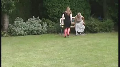 Amante eu quero vídeo de sexo de meia-tigela, escrava empinada.
