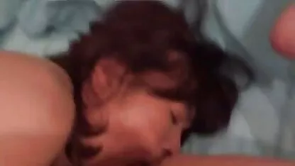 A beleza do fogo faz um belo broche através vídeo pornô de viviane araújo do buraco na parede