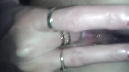 O velho a espiar a rapariga Adormecida, A Masturbar - se e a atirar-lhe mia khalifa porno um pau.