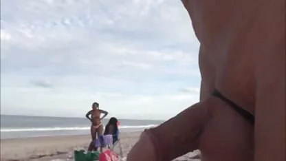 As loiras fodem pornosexo um tipo e ficam com esperma nos lábios.