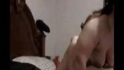 A masturbação do Khokhlushka com um vibrador. xvideos anal brasileiro