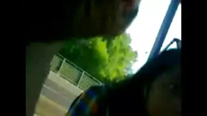 Lésbicas vídeo pornô de coroas gostosas de pele escura a apertar a Rata peluda de uma mulher grávida