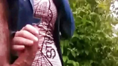Os tipos da casa x video hentai como uma estrela de cinema adulta e carrancuda