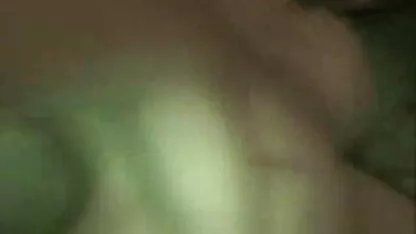 O charme é dado aos colegas de quarto. vídeo pornô das gordinhas