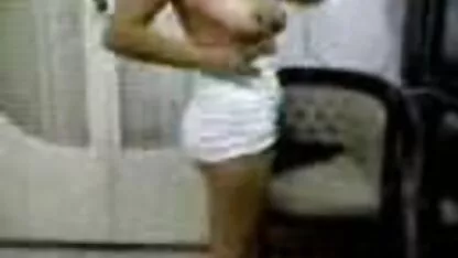 O preto fode duas putas brancas num hotel pornografia 2019