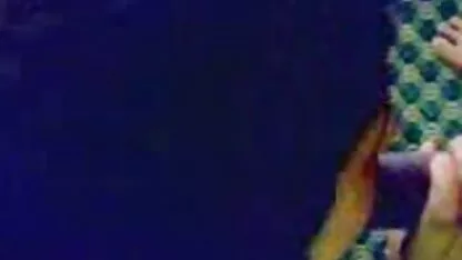 Pequeno buraco na ratinha à videos gay nacional frente da webcam