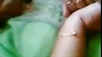 Um homem está acabado sem xvídeos com tigresa ter uma mulher do sexo satisfeita.