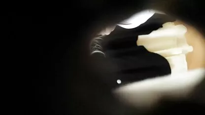 A beleza a chupar um grande pénis porno3d nas pessoas da Natureza 1