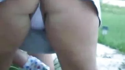 Ruiva a fazer sexo com um vídeo pornô da homem.