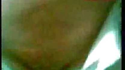 Duas máscaras e fantasias videos sexo brasileiras Lésbicas a masturbar um prisioneiro de jovens através de collants