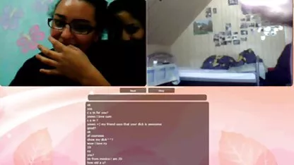 Jogo de Strip xxx webcam numa orgia imprudente