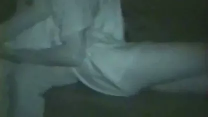 A morena mostra o seu vídeo de sexo as brasileirinhas charme na webcam
