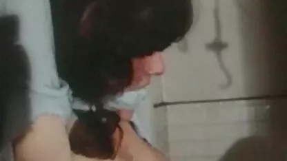 Teresa pono xx abre em frente à Câmara.